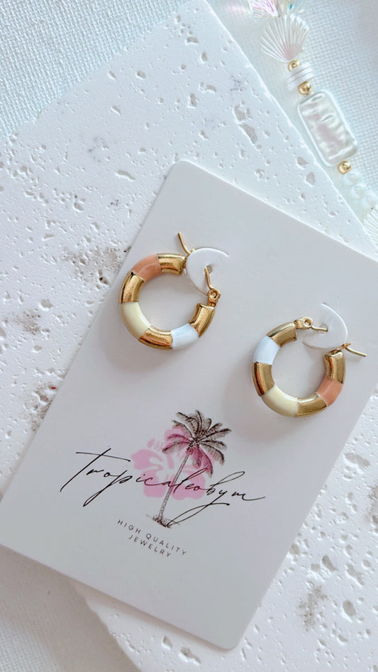 Pelican Earring🐚🤍