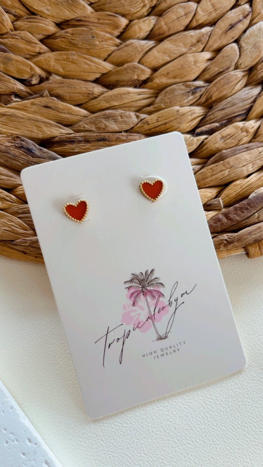 Mini heart stud ❤️